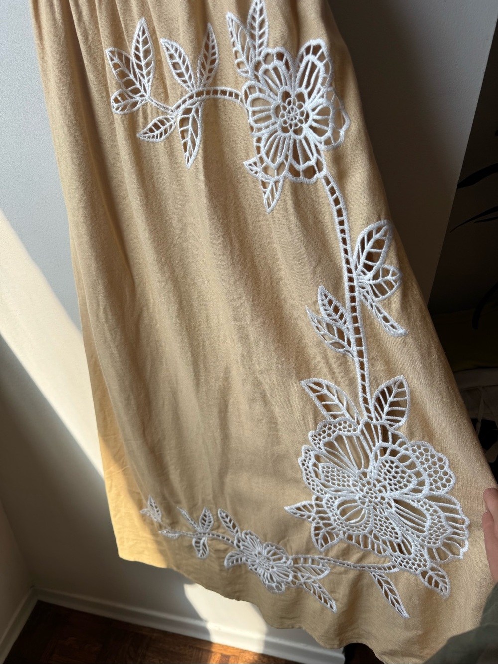 Caroline Constas Cream Maxi Dress with White Lace Appliqué - Picture 6 of 15